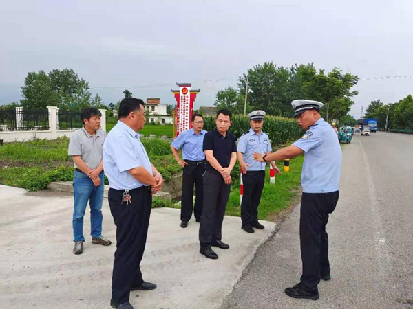 CpYIomDma_-ARL74AAE6cvNyWso794.jpg CpYIomDma_-ARL74AAE6cvNyWso794.jpg