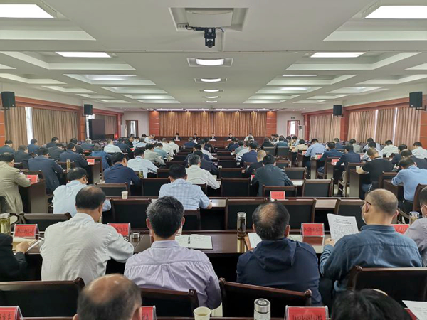 CpYIYGKETTOANpV6AAFJpFx3i3g443.jpg CpYIYGKETTOANpV6AAFJpFx3i3g443.jpg